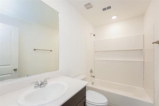 Photo - 2310 Great Belt Blvd