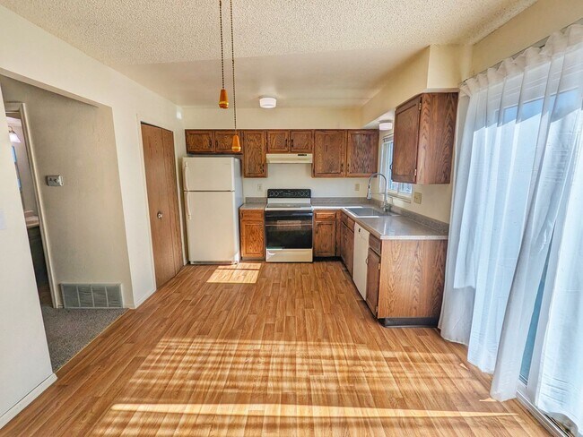 Photo - Two Bedroom/1.5 Bath Townhouse