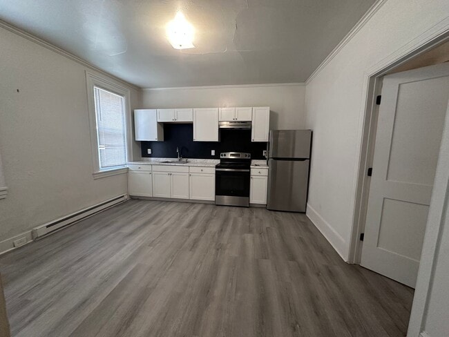 Photo - 422 W Orange St Unit A