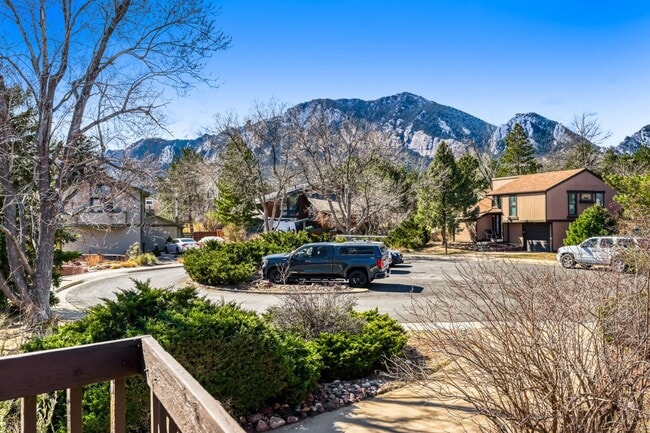 Photo - 3320 Longwood Ave