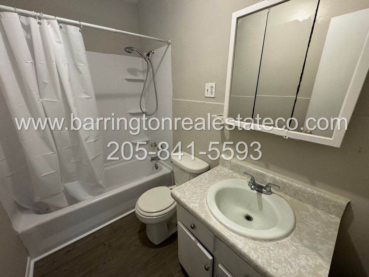 Photo - 101 Jefferson Ave W