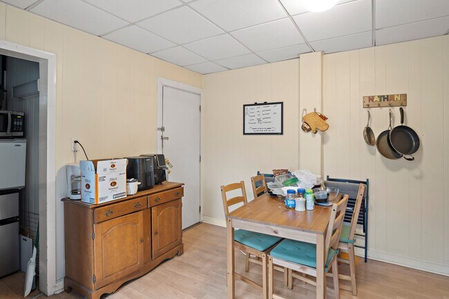 Photo - 852 Huntington Ave Unit 2