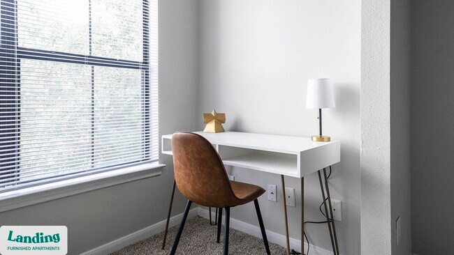 Photo - 2500 Woodland Park Dr Unit N304