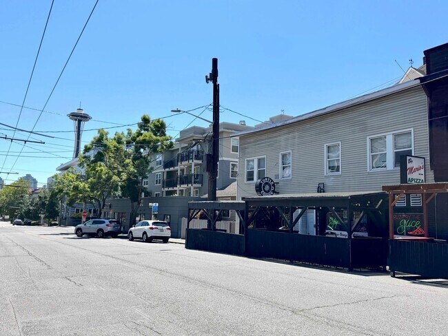 Building Photo - Leong 5th Ave N Unit 2