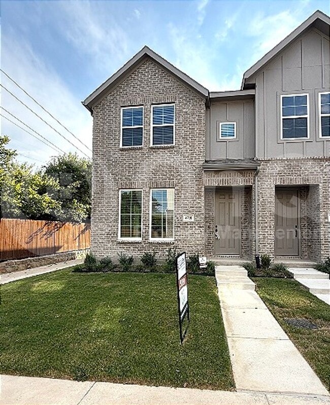 Photo - 4701 Stirring Townhome