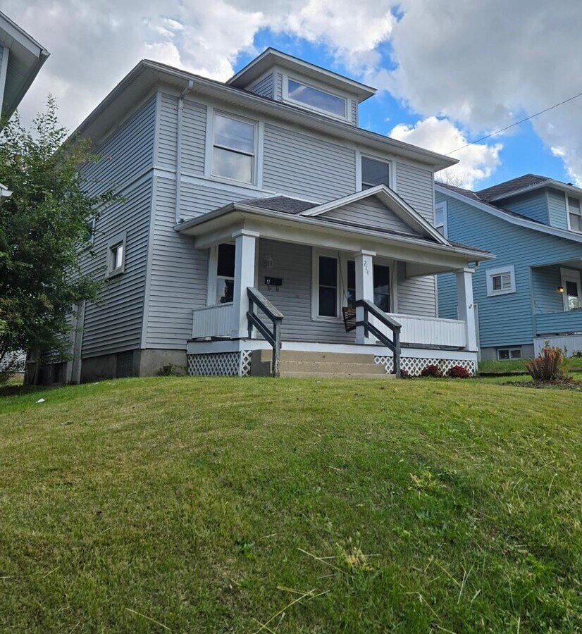 Photo - 214 Illinois Ave