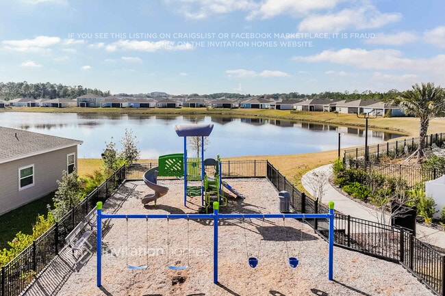 Photo - 9907 Lemon Balm Wy