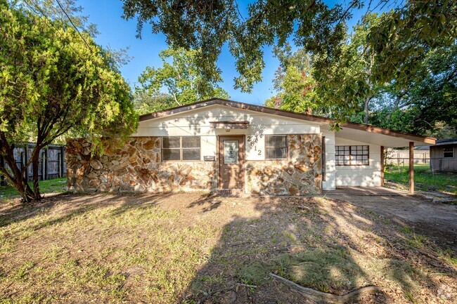 Building Photo - Adorable 3 bedroom ready to rent! Rental