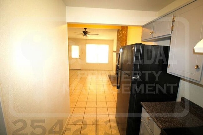 Photo - 1108 Charisse St