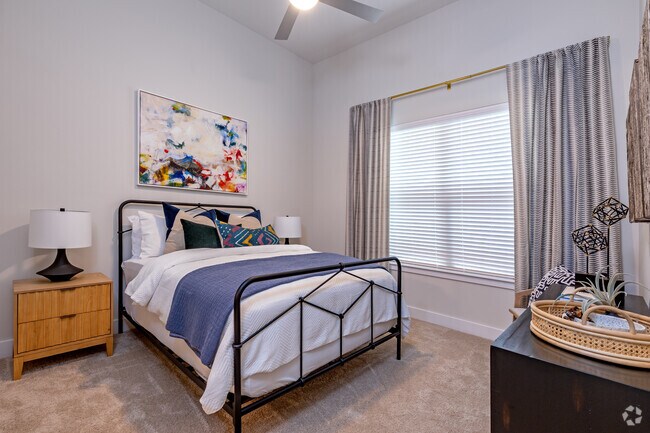 2BR, 2BA - 1015SF (Tyler) - 1st Bedroom