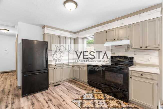 Photo - 326 New Salem Rd