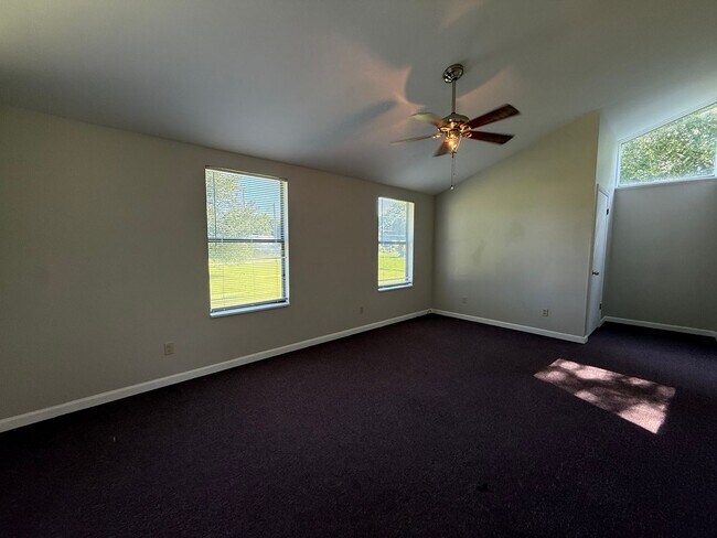Photo - 70 Church St Unit Apt #1