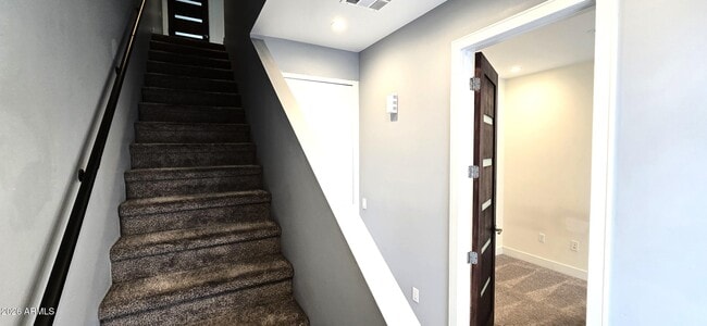 Photo - 506 S Hardy Dr