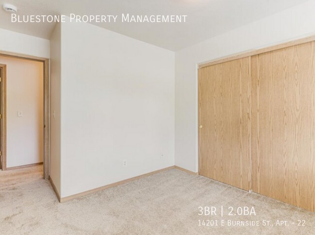 Photo - 14201 E Burnside St Unidad 22