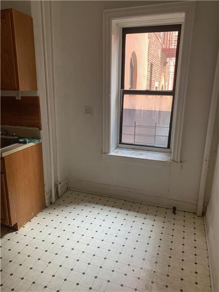 Photo - 373 Ovington Ave