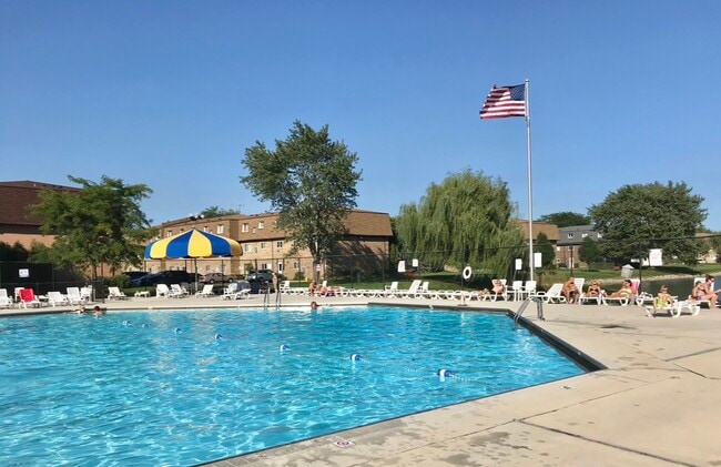 Piscina - 9468 Bay Colony Dr Unidad 3N