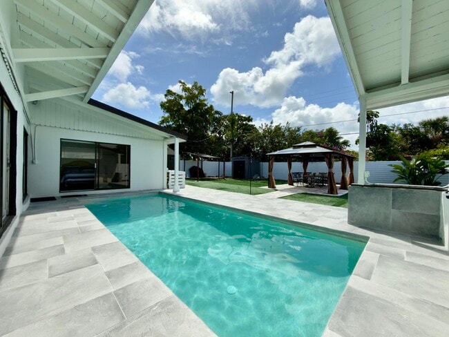 Photo - 210 Ocean Pky