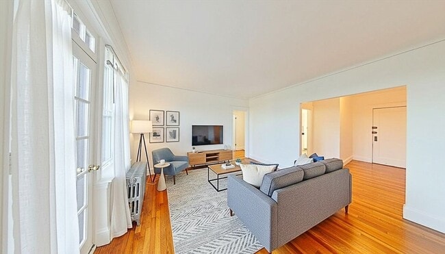 Photo - 2031 Commonwealth Ave Unit 16