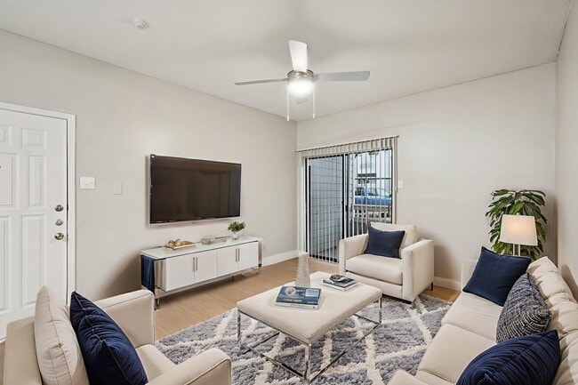 Foxborough Apartments