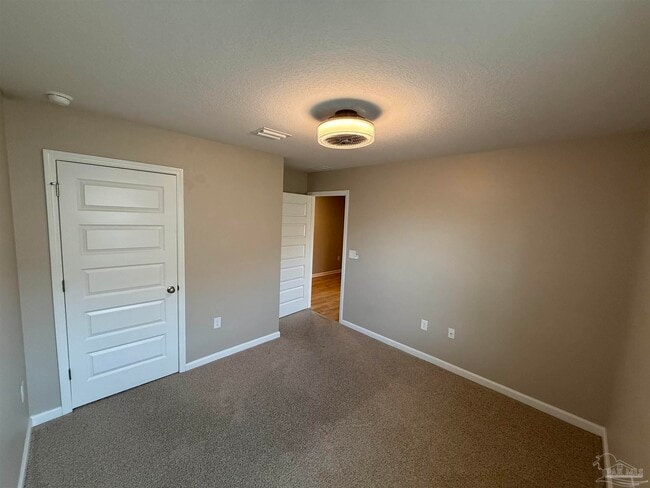 Photo - 4041 Whitetail Ln