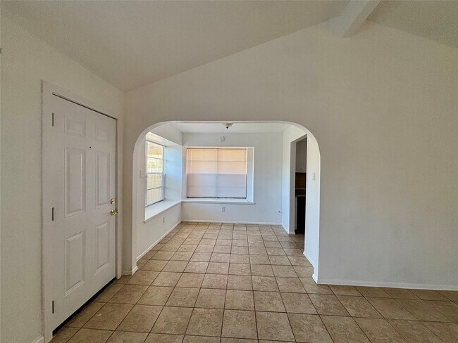 Photo - 4903 Raven Ridge Dr