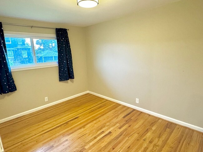 Photo - Rose City Park Neighborhood Quintessential Ranch Home on Corner Lot with Huge Basement, Fenced Ya...