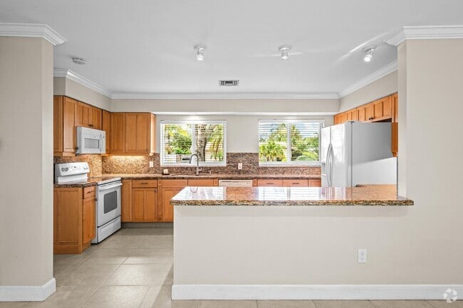 Building Photo - 1260 SW 9th St Rental