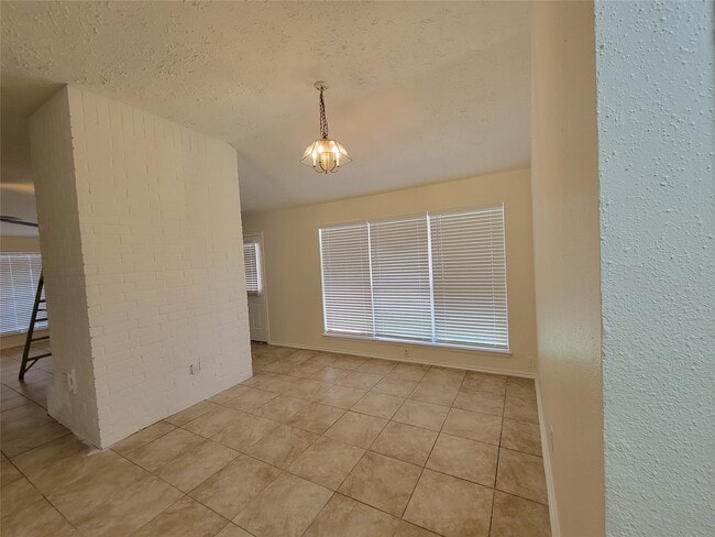 Photo - 2034 Village Park Dr