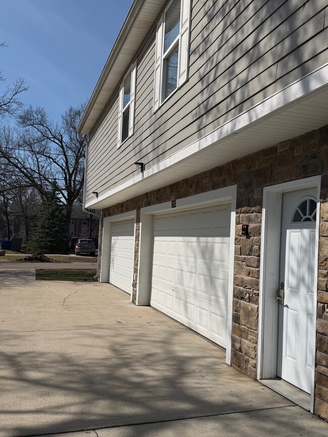 Building Photo - 1207 Euclid