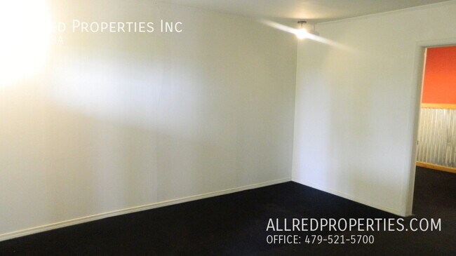 Photo - 621 N Leverett Unidad 2