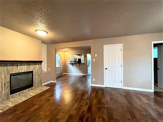 Photo - 2022 W Pikes Peak Ave