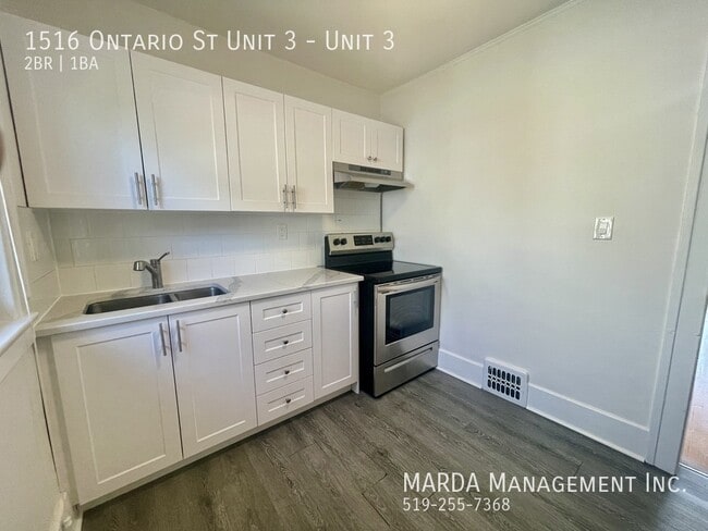 Photo - RENOVATED 2 BEDROOM/1 BATH IN CENTRAL WINDSOR + HYDRO & GAS Unit 3