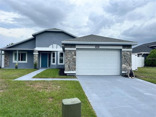 Photo - 12500 Wisconsin Woods Ln