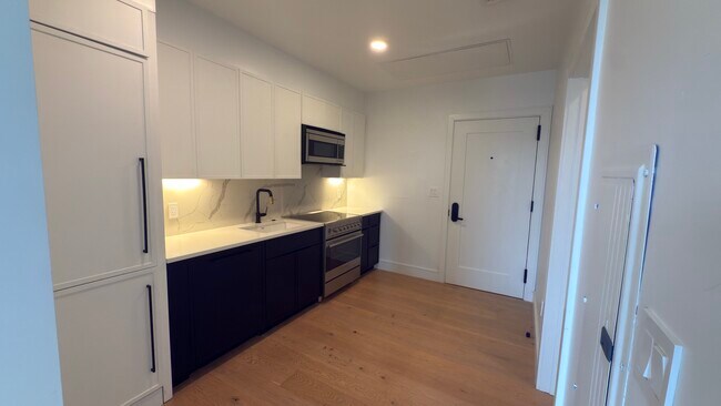 Photo - 50 Leo M Birmingham Pky