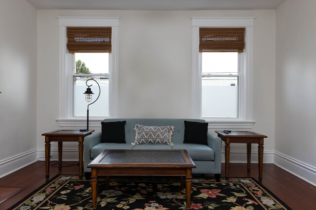 Photo - 2911 Brannon Ave