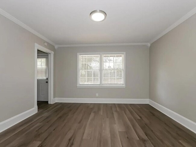 Photo - 105 Mashburn Pl