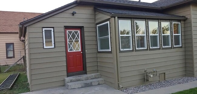 Photo - Cute Single Family Home