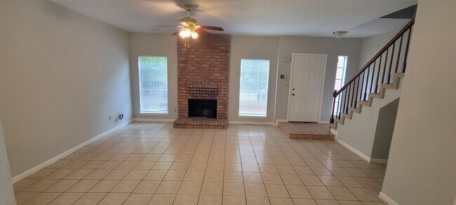 Photo - 7023 Alabonson Rd