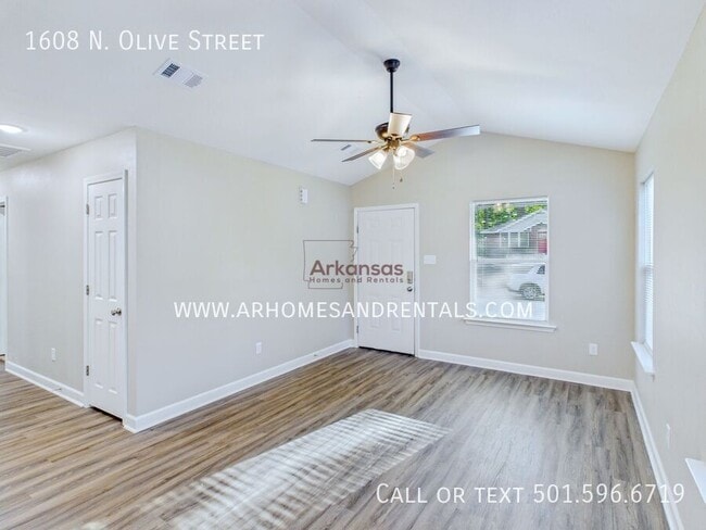 Photo - 1608 N Olive St