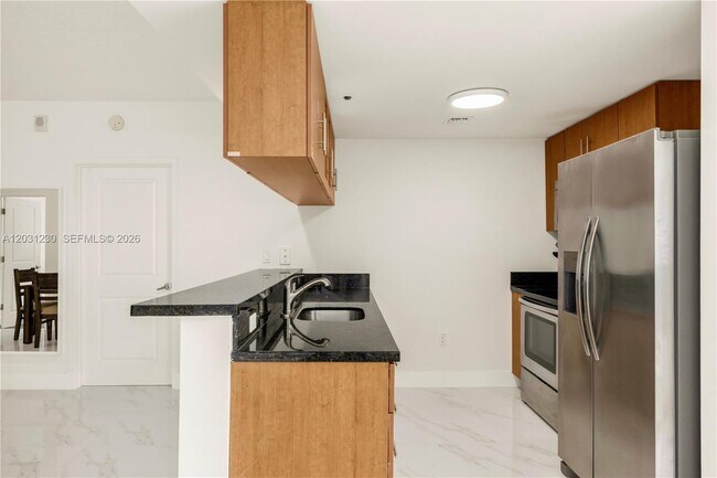 Photo - 601 NE 23rd St Unit 706