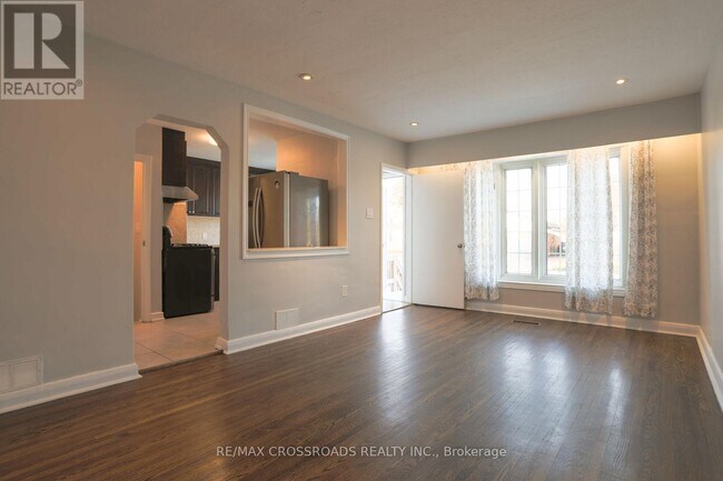 Photo - 17 Strode Dr