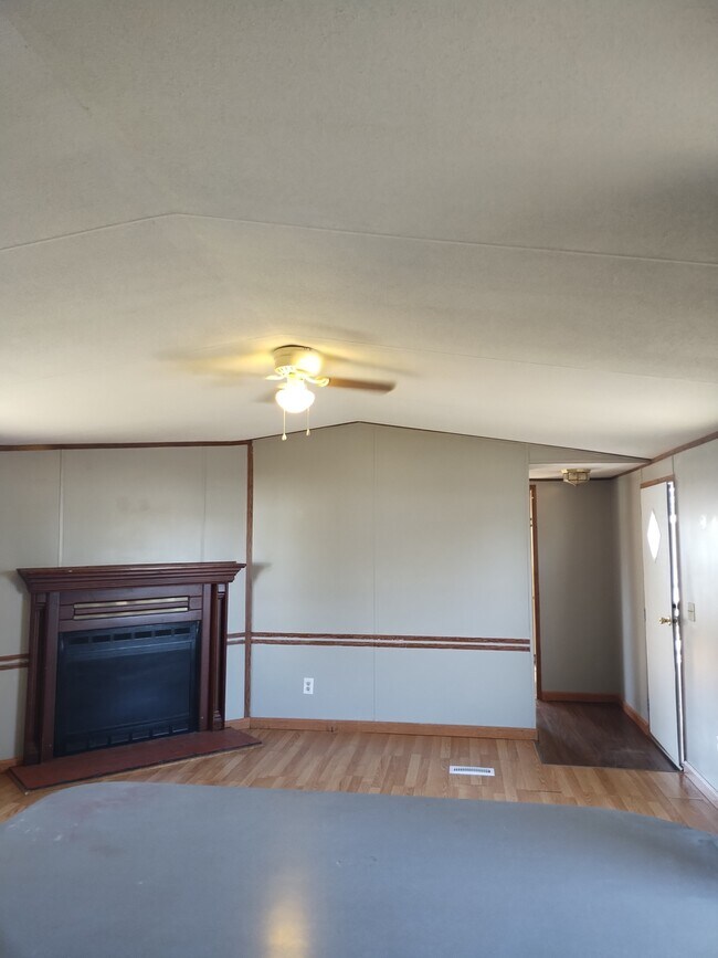 Photo - 361 Golden Dale Dr