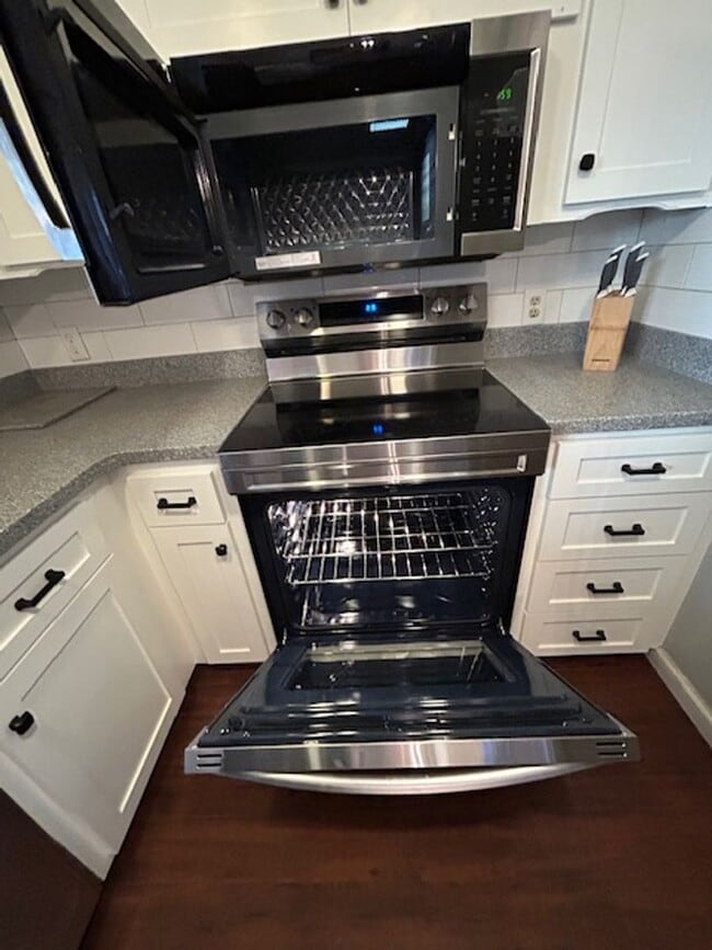 Photo - 1150 N Gem St