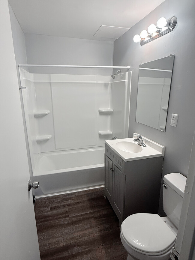 Coves at Cleveland 1x1 - Coves at Columbus on Cleveland Apartments