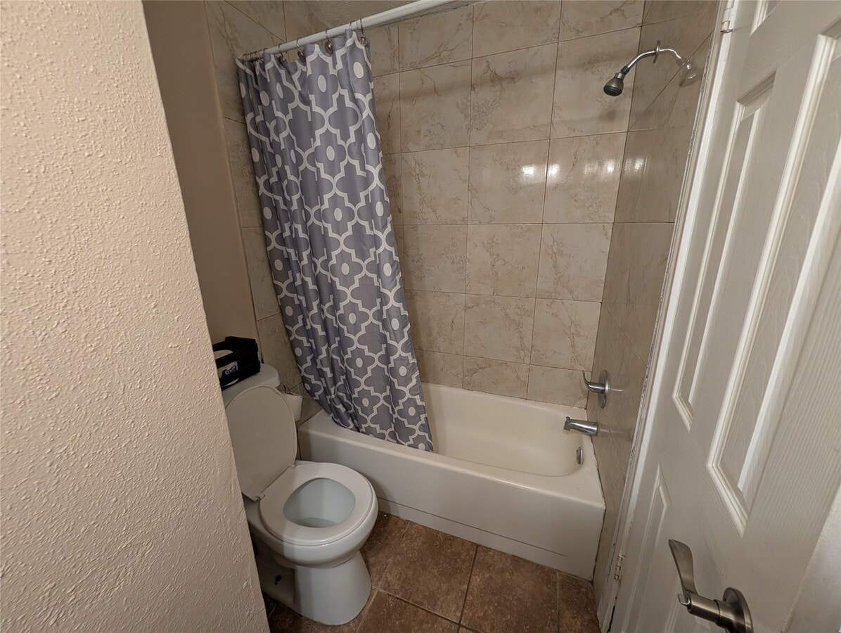 Photo - 3435 Creek Grove Dr