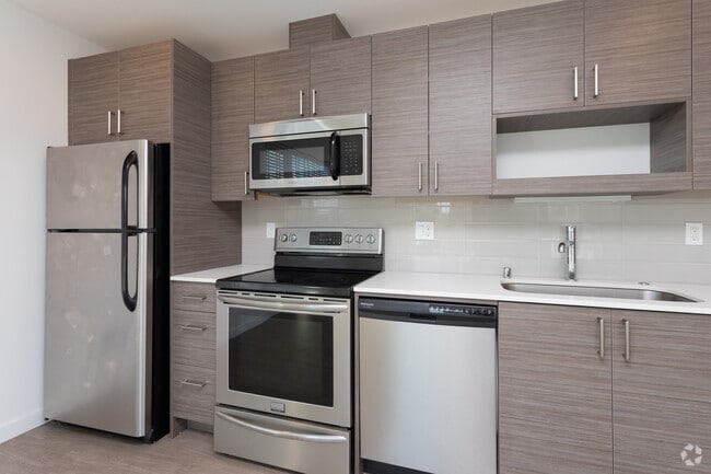 1BR, 1BA - 650SF