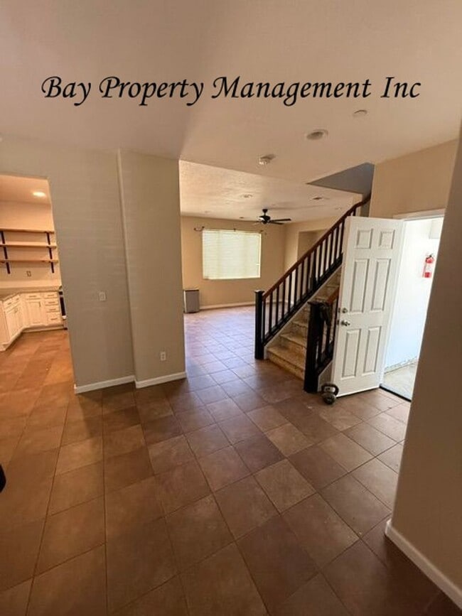 Photo - 380 Barolo Cir