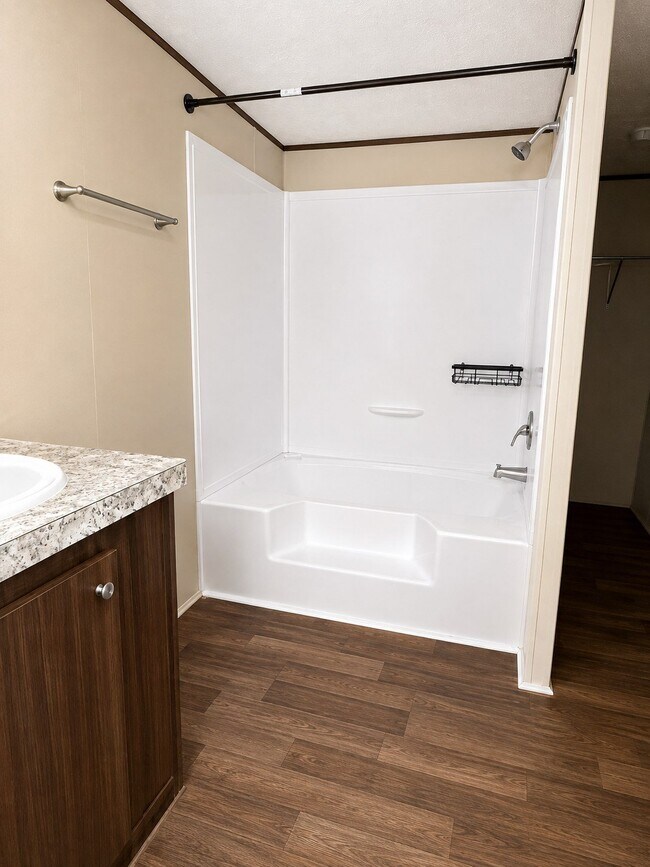 Photo - 125 Clays Ct