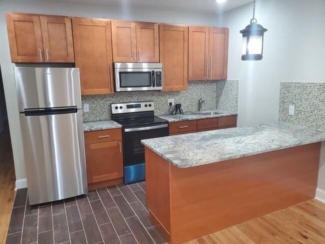 Photo - 6109 Spruce St Apartment Unit 1F