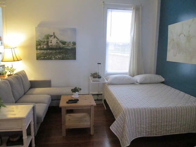 Photo - 855 Pavonia Ave Unit 1